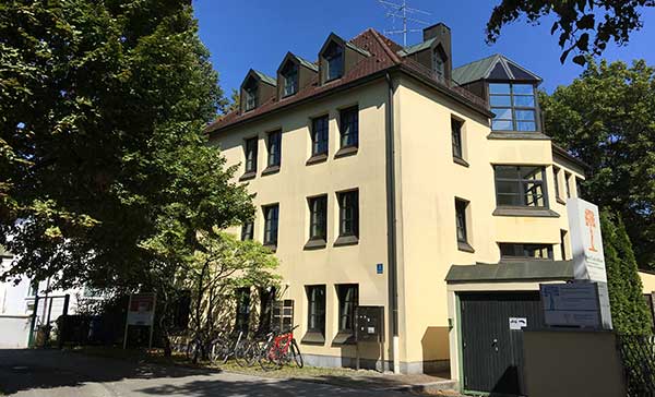 Firmensitz der RSI Immobilien GmbH beim Nymphenburger Schlosskanal