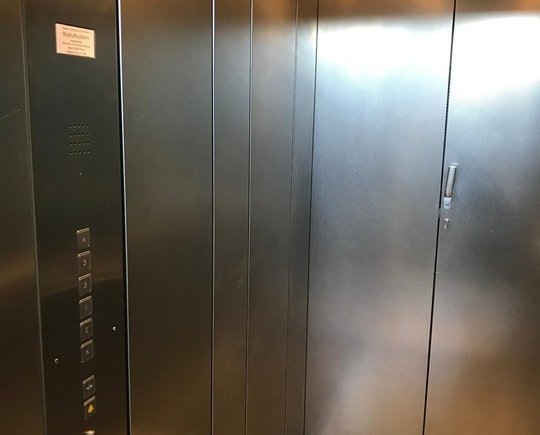 geräumiger Lift